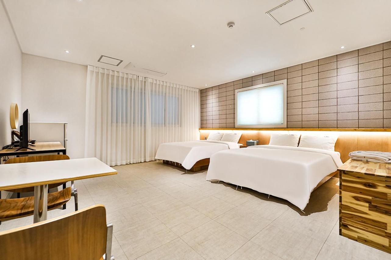 Ciel Mini Hotel Кьонджу Екстер'єр фото