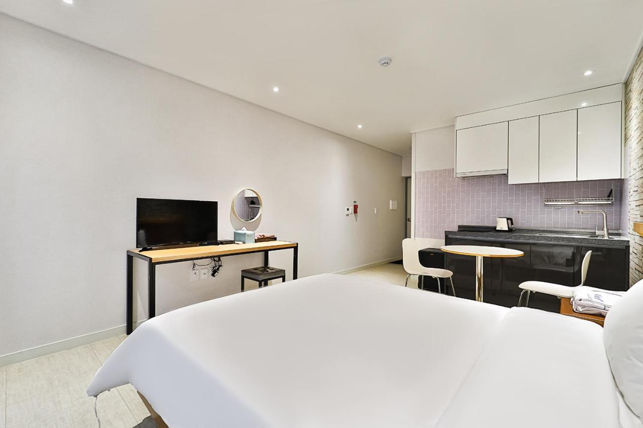 Ciel Mini Hotel Кьонджу Екстер'єр фото