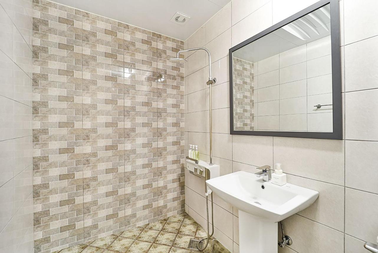 Ciel Mini Hotel Кьонджу Екстер'єр фото
