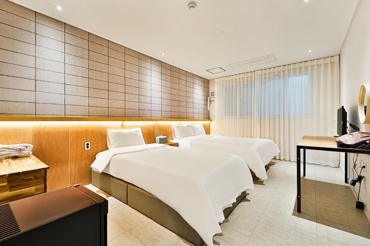 Ciel Mini Hotel Кьонджу Екстер'єр фото